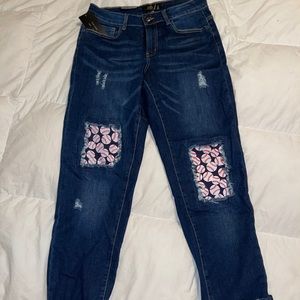 L & B Boyfriend Distressed Baseball Crops